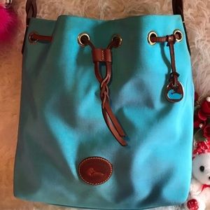Dooney & Bourke